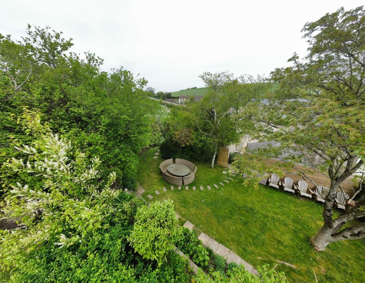 Wisteria View With Hottub & Cabin Sleeps 20 Chippenham  Luaran gambar